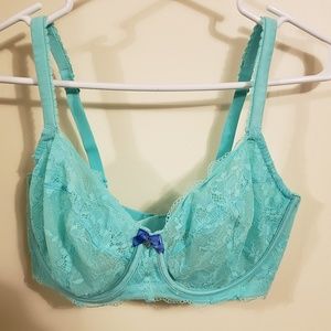 Victoria's Secret Body by Victoria Bra